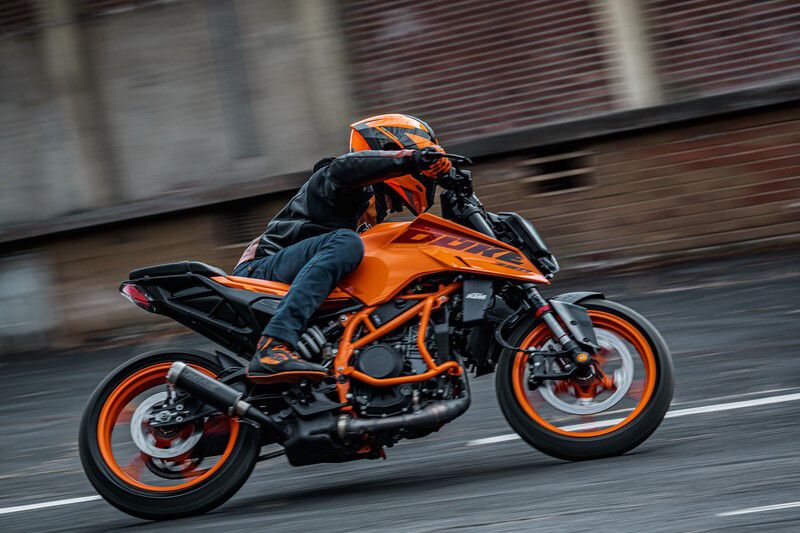 KTM 125、250、390DUKEノーマル前後シートセット